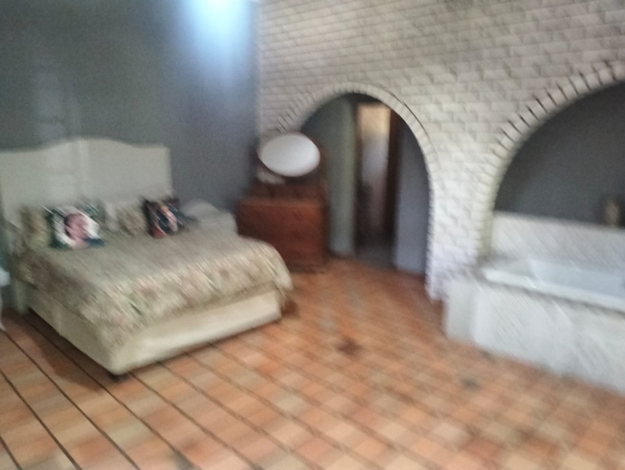 4 Bedroom Property for Sale in Zoutpansdrift A H North West